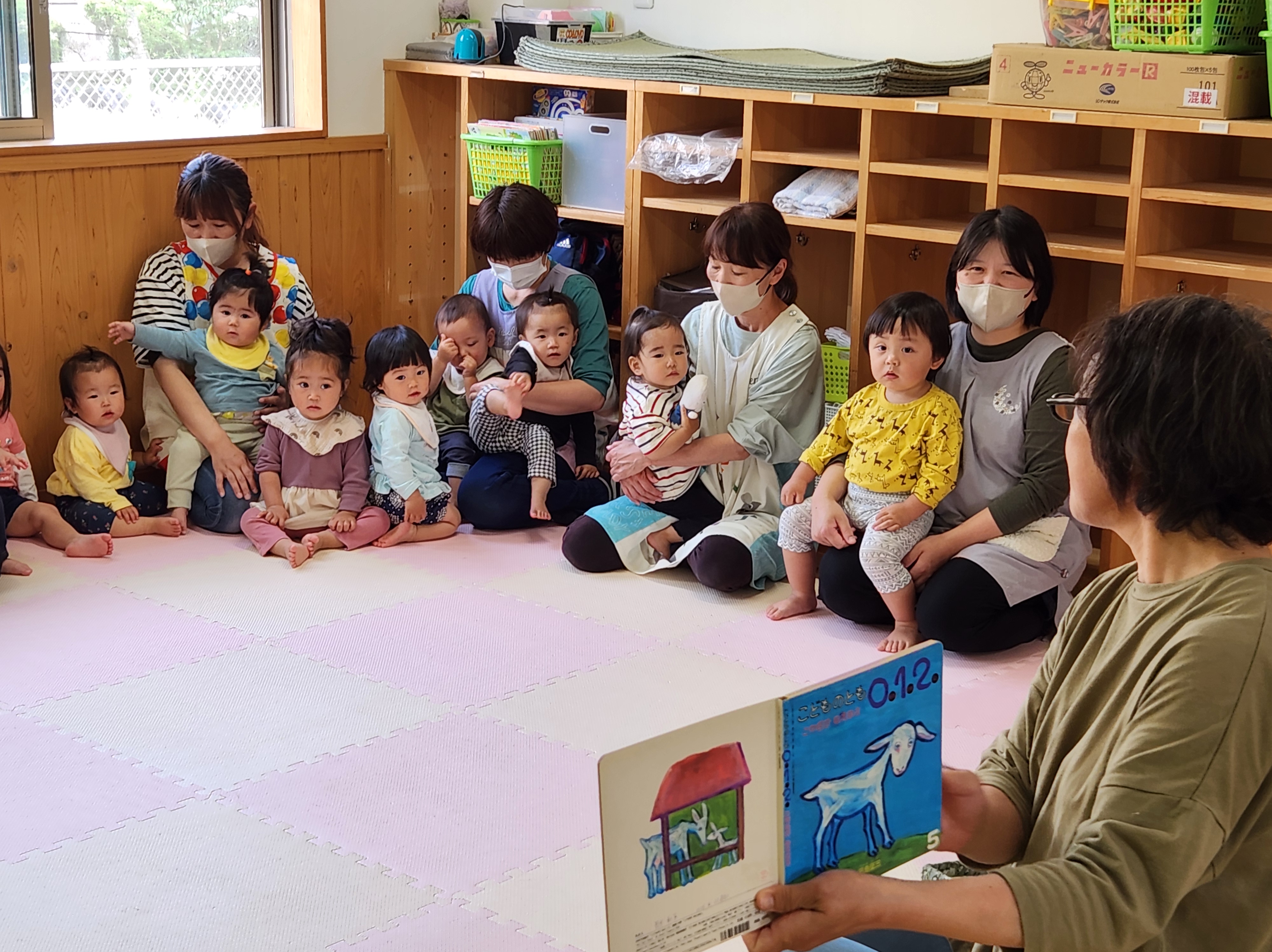 読み聞かせ会